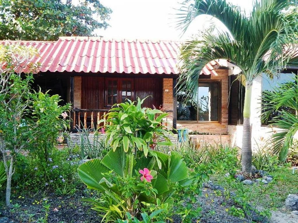 Sunrise Bungalow Ламаи-Бич Номер фото